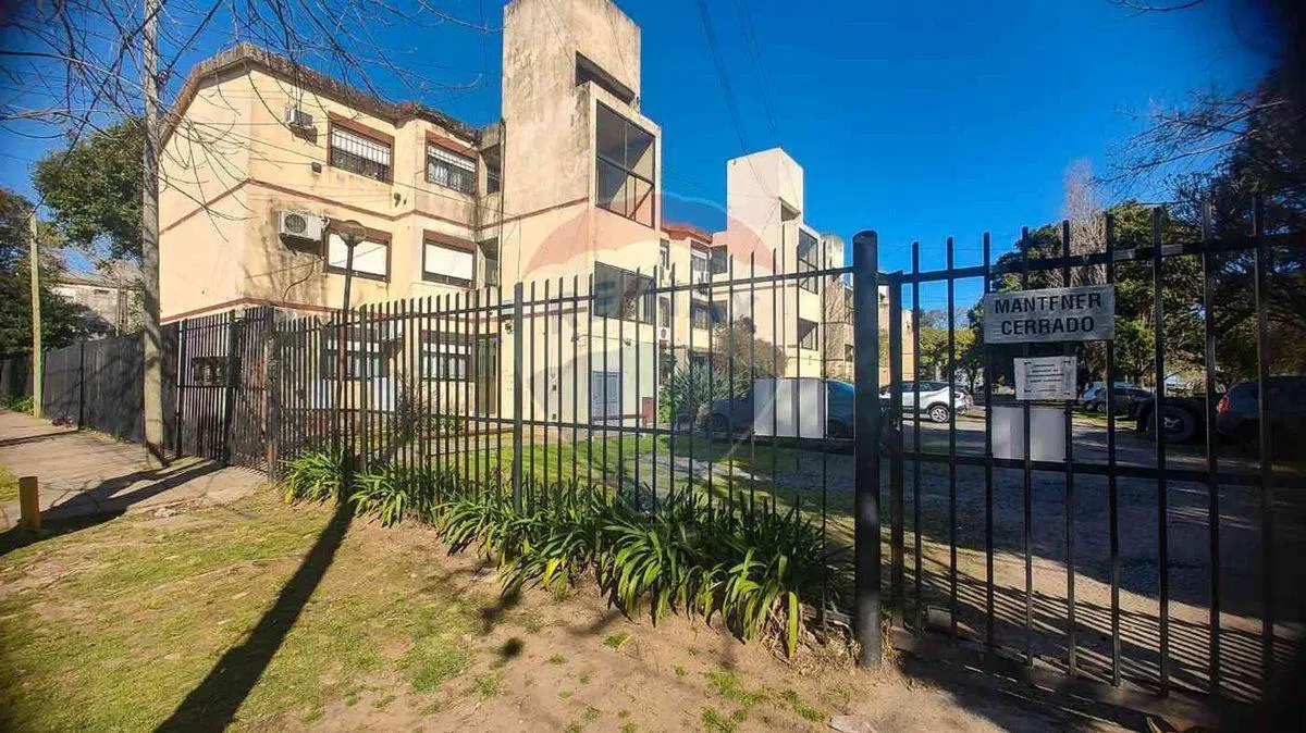 VENTA - DPTO 3 AMB CON AREA VERDE - CAMPANA CENTRO 3