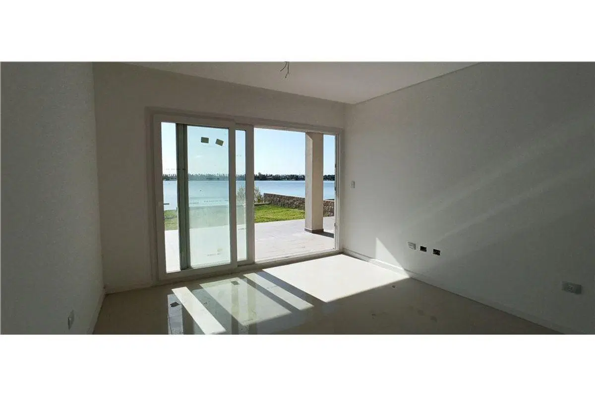 DEPARTAMENTO EN VENTA 2 AMB JARDIN AGUA BENAVIDEZ 3