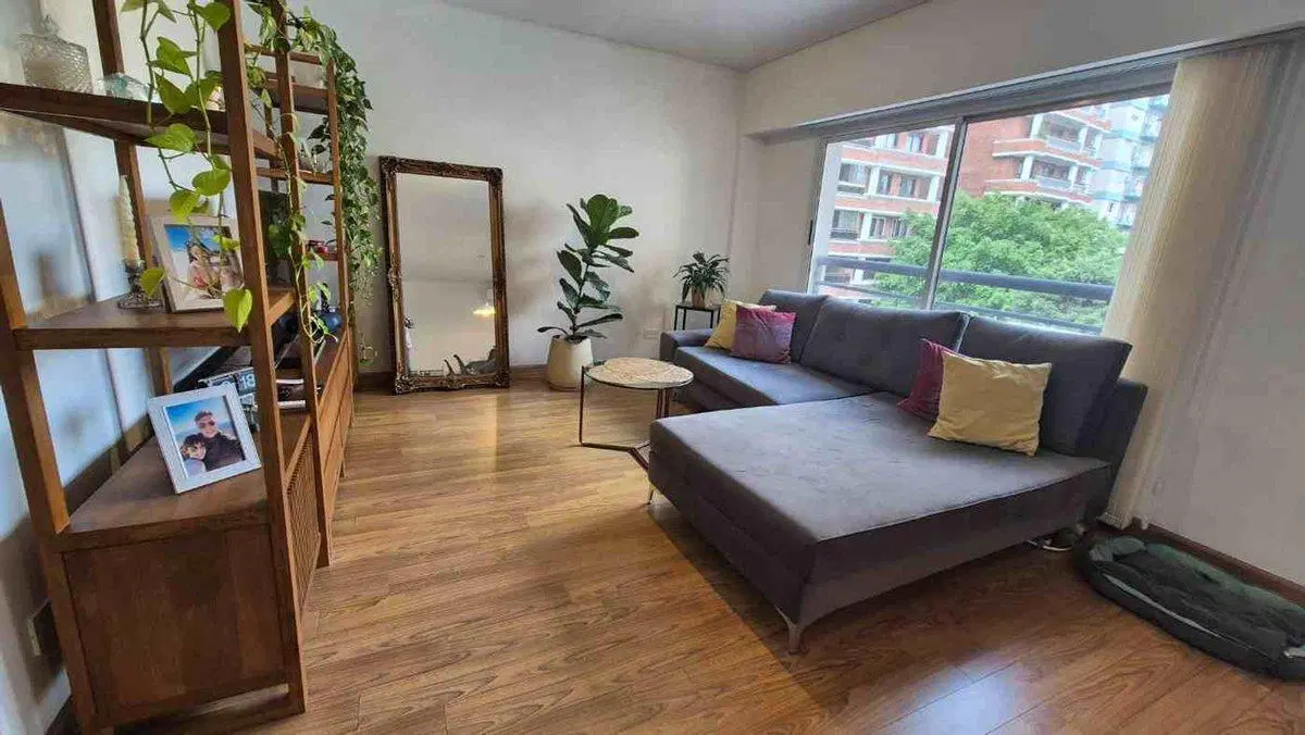 VENTA DE DEPARTAMENTO EN FLORES 4