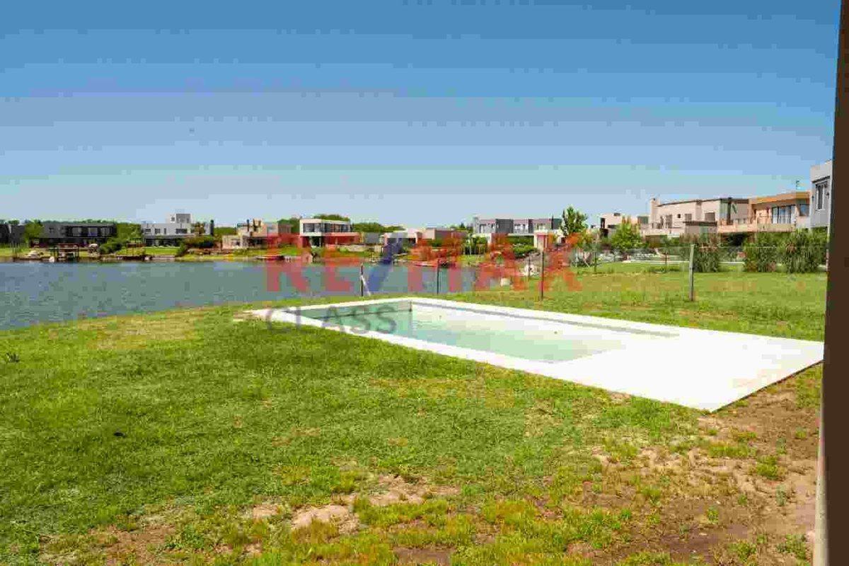 CASA EN VENTA SAN SEBASTIAN