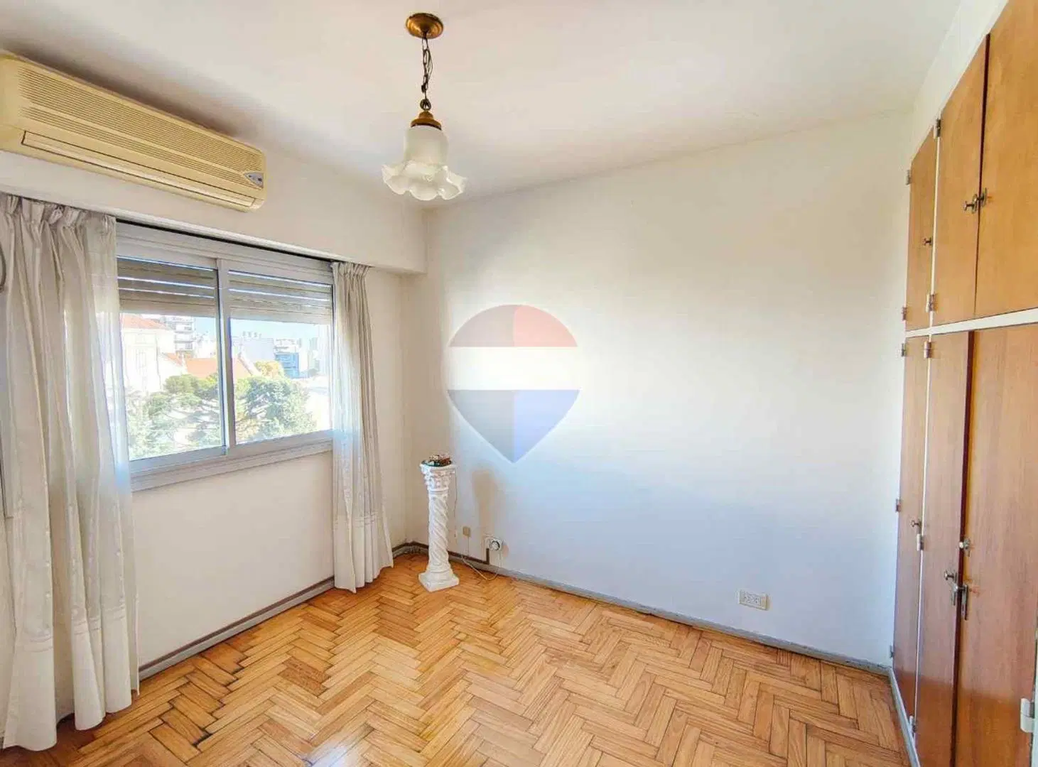 VENTA - DEPTO 2 AMB CON BALCÓN INTEGRADO - ALMAGRO 4
