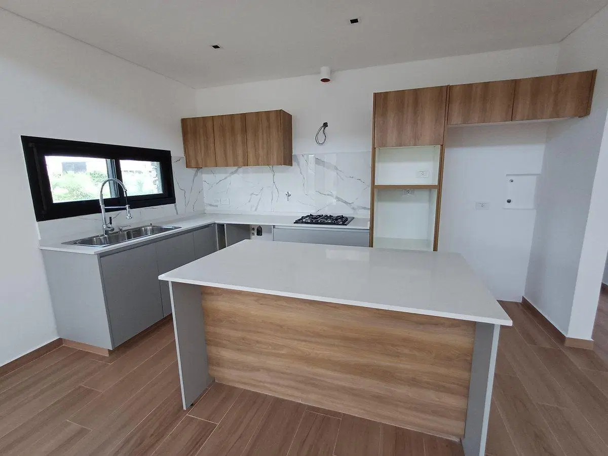 Venta Casa 4 Amb pileta Santa Lucia Pilar del Este 4