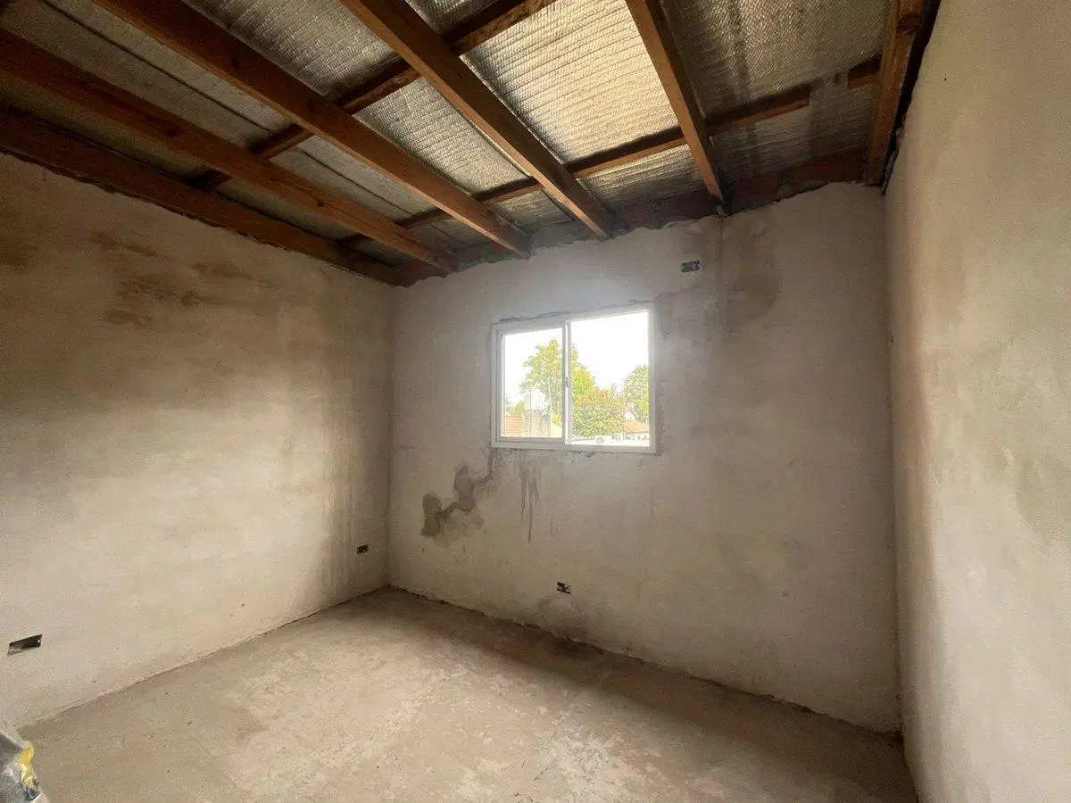 Venta casa a terminar mas otra en construcc Pilar 5