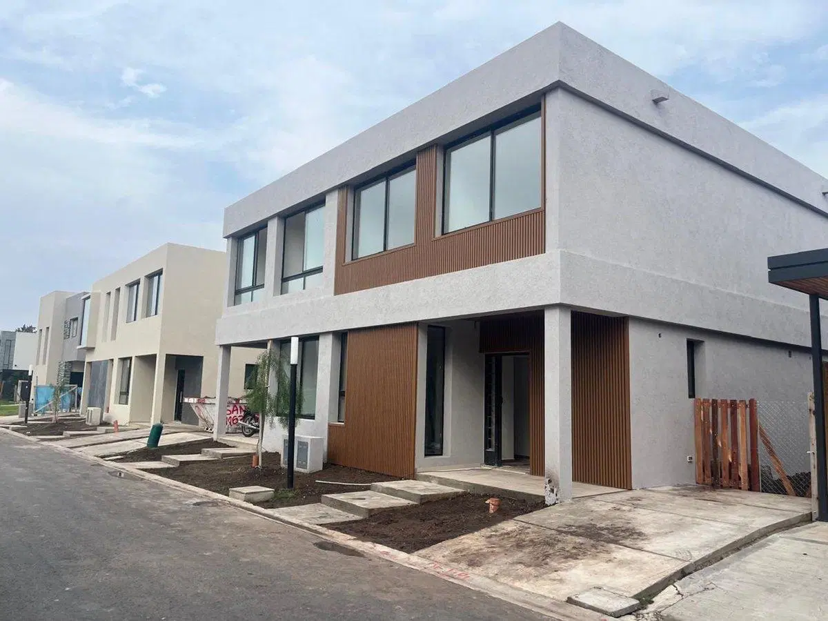 Venta casa 5 ambientes SprinkPark Pilar 2