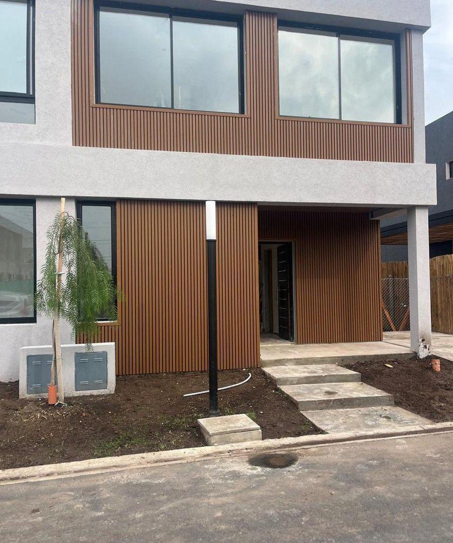 Venta casa 5 ambientes SprinkPark Pilar