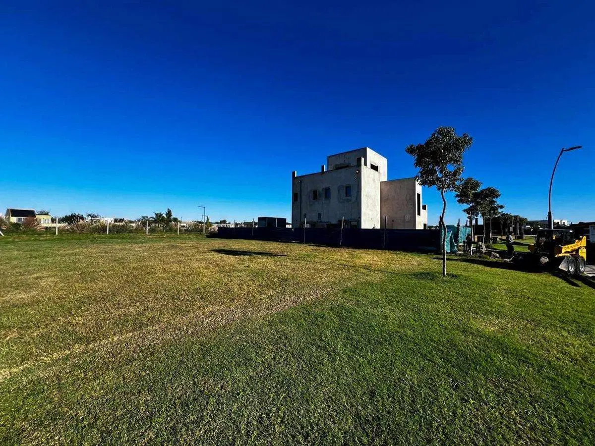 VENTA LOTE PUERTOS DEL LAGO BARRIO RIBERAS ESCOBAR 5