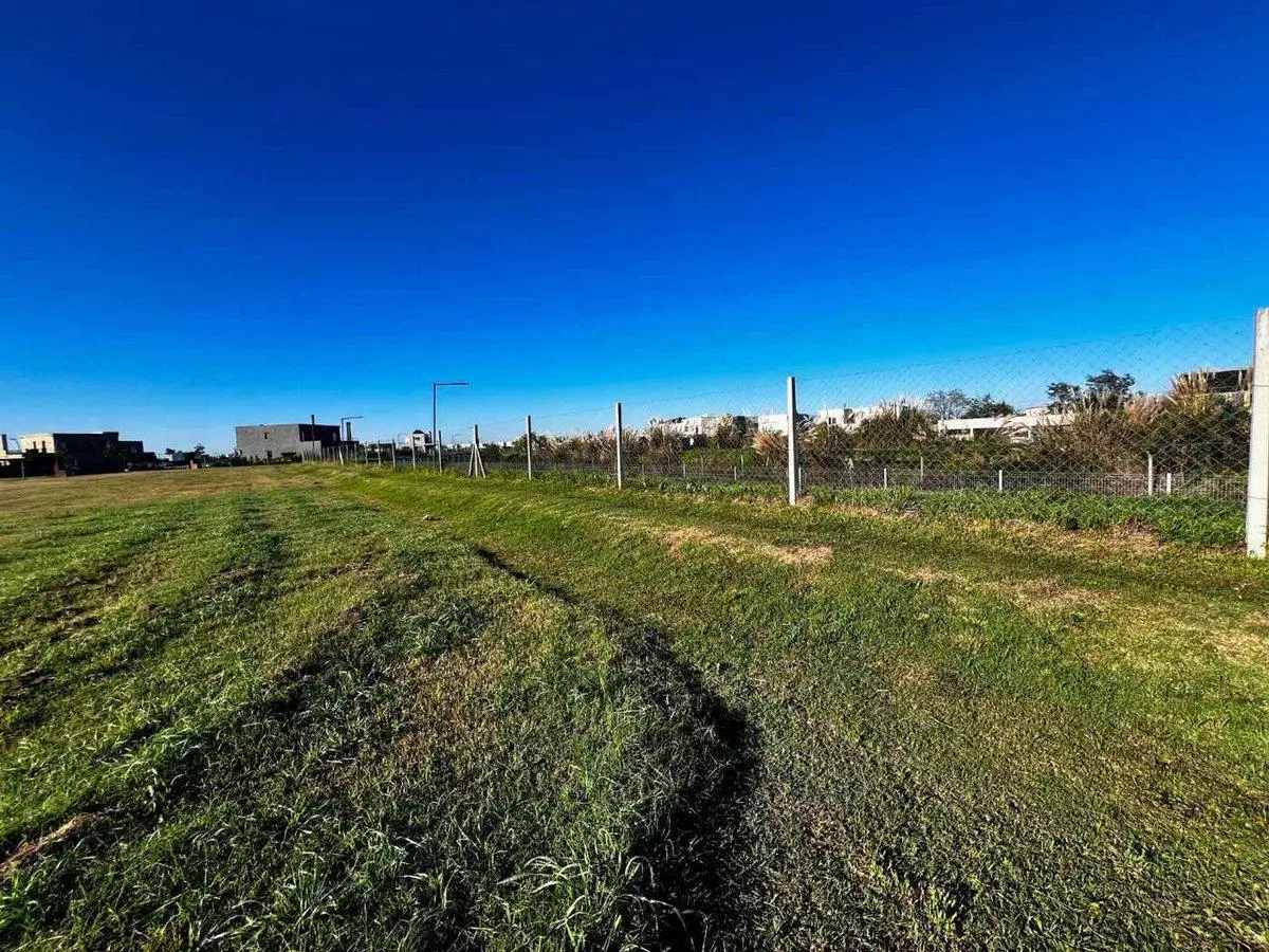 VENTA LOTE PUERTOS DEL LAGO BARRIO RIBERAS ESCOBAR 2