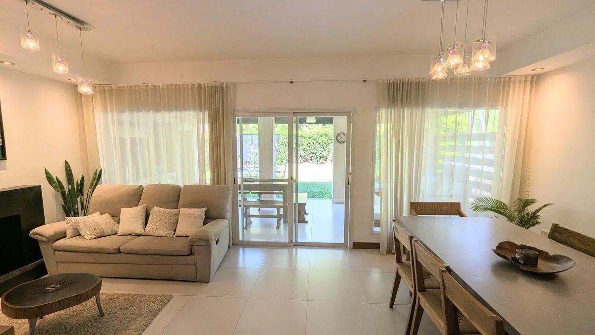 Casa en venta Habitat Pilar CREDITO 4 Dormitorios 4