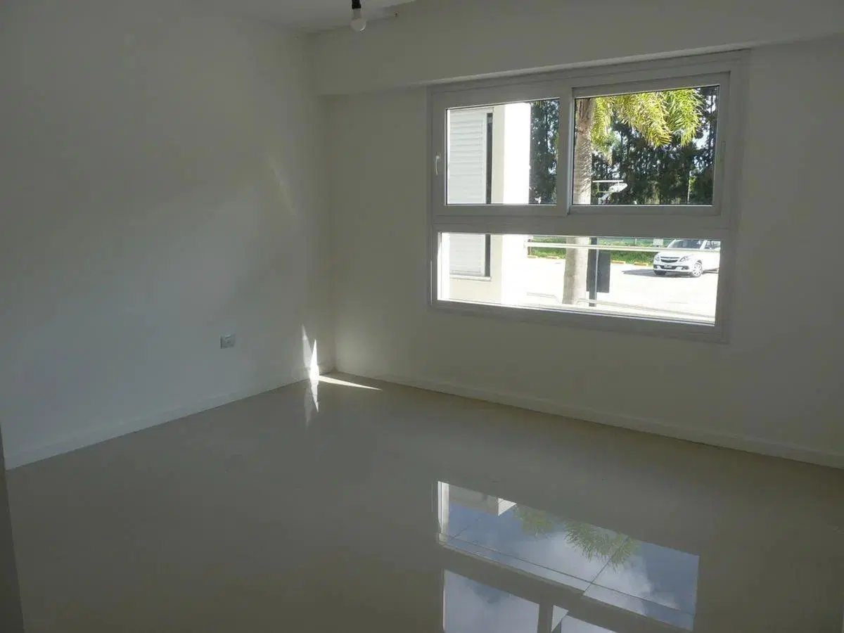 Venta Depto. Con Jardin Al Agua 3 AMB. VILA VELA 3