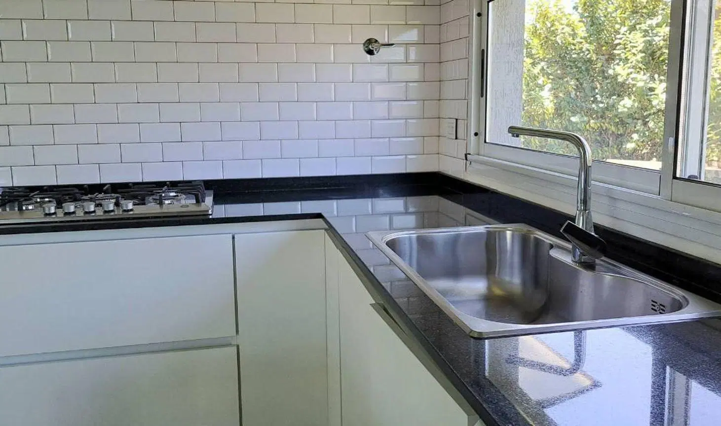 Venta Casa Acacias Puertos del Lago 5 Ambientes 3