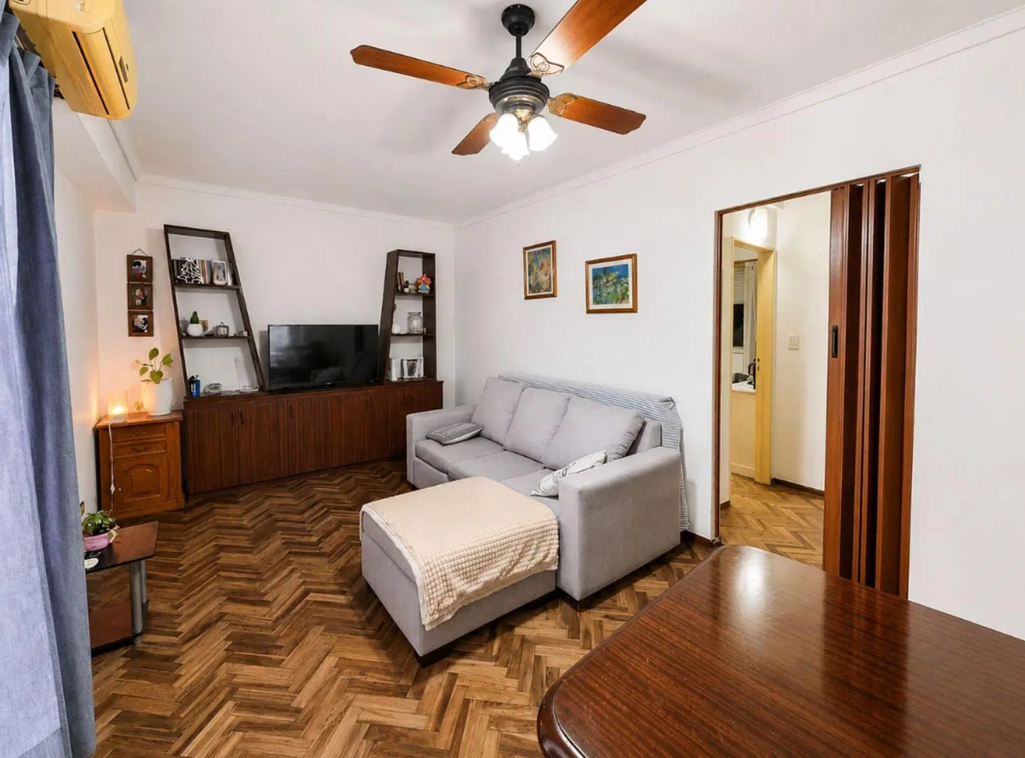 VENTA DEPARTAMENTO 2 AMBIENTES EN PARQUE CHAS 4