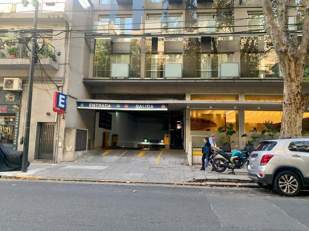 COCHERA/GARAGE VENTA PALERMO HOLLYWOOD 3