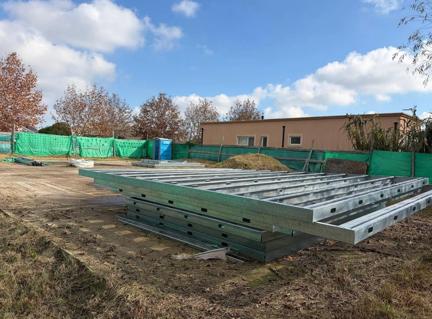 LOTE MAS PLATEA LUZ  PLANOS APROBADOS SANTA ISABEL 4