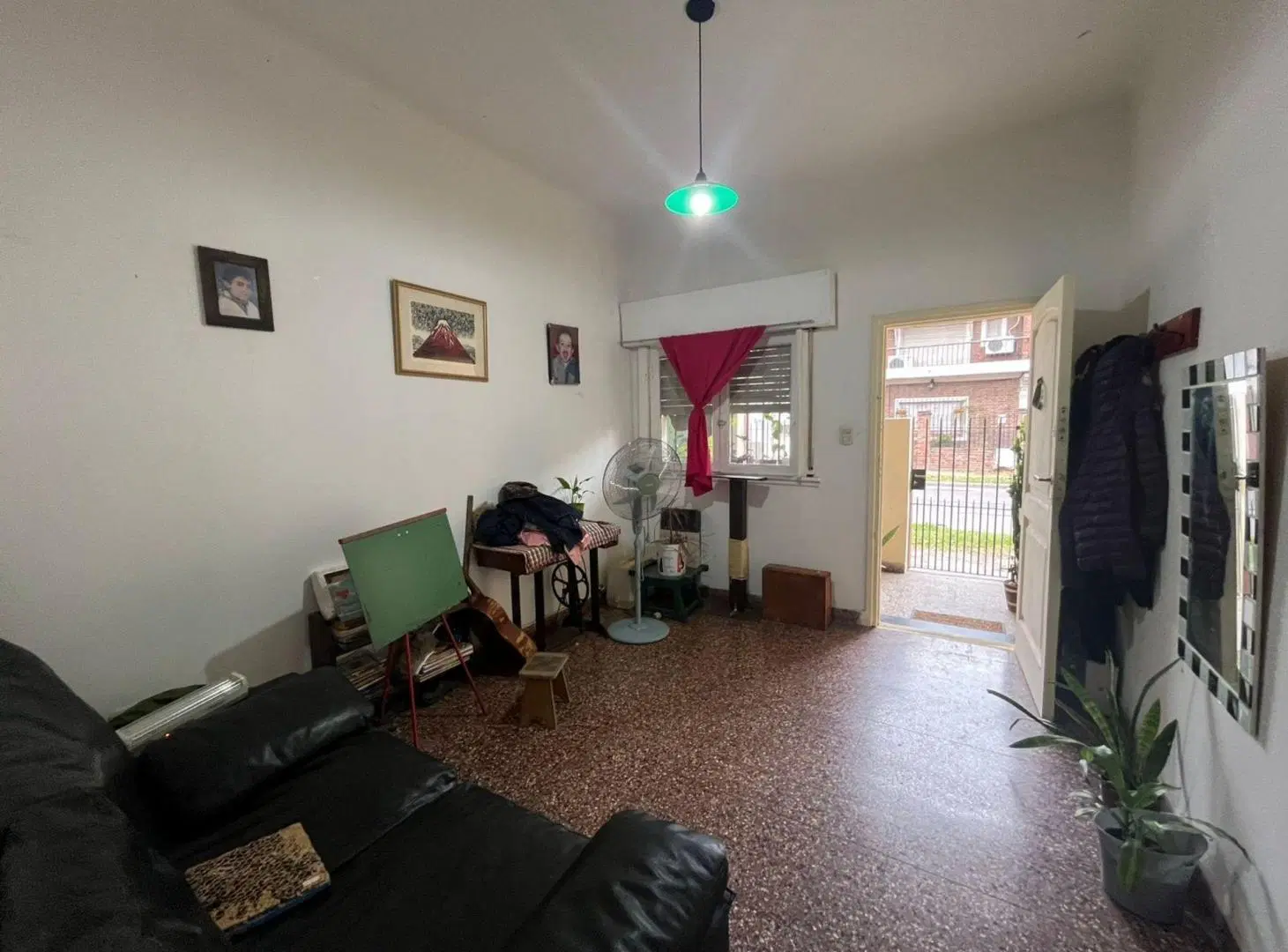 Venta Casa 3 ambientes con patio terraza Boulogne 5