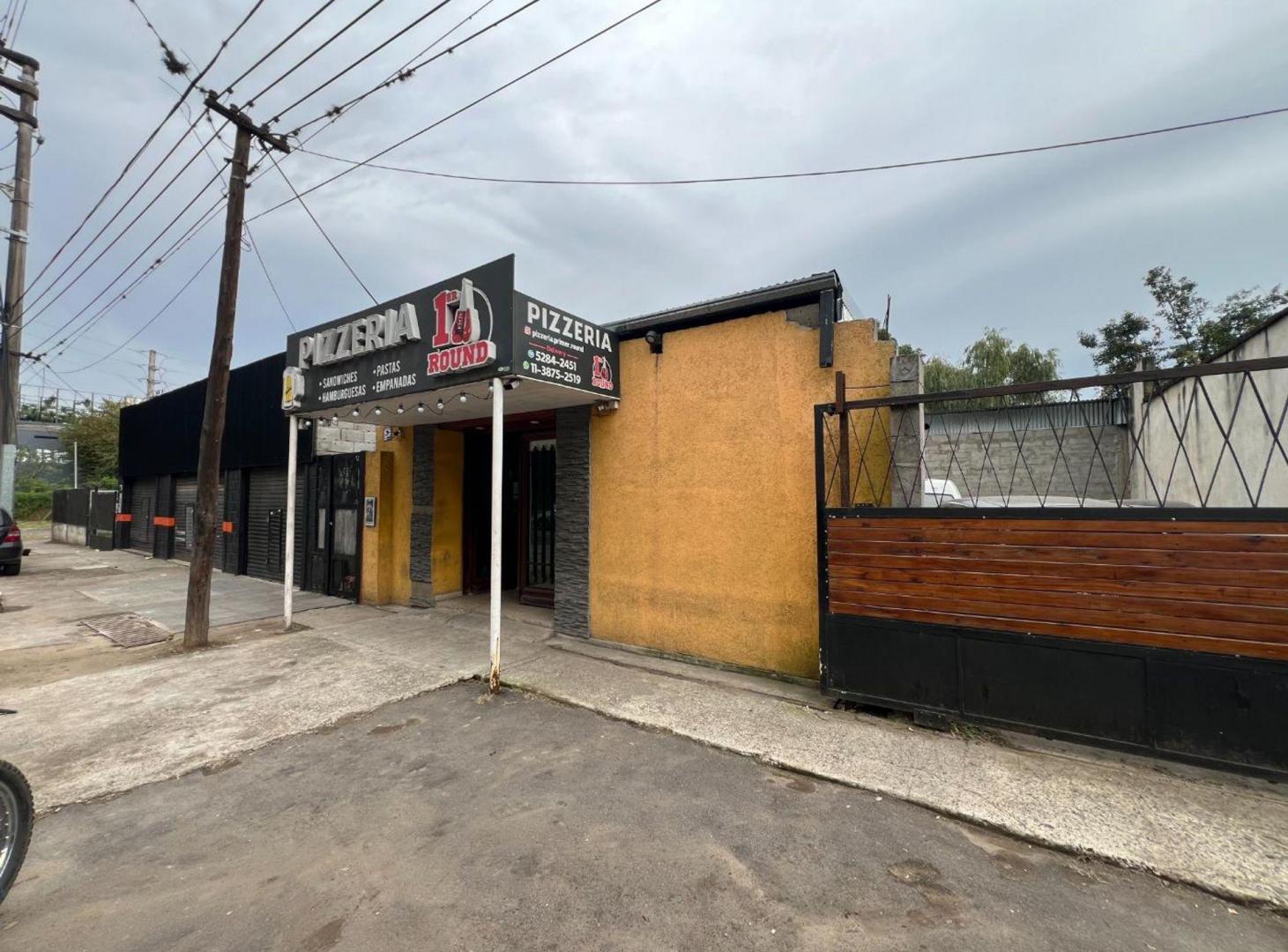 4 locales + vivienda sobre 648 m² de lote