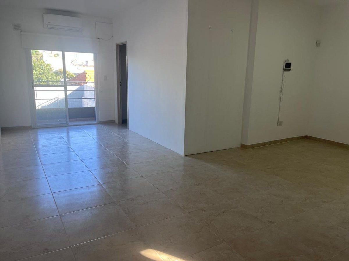 VENTA DEPTO 2 AMB C COCHERA SAN MIGUEL