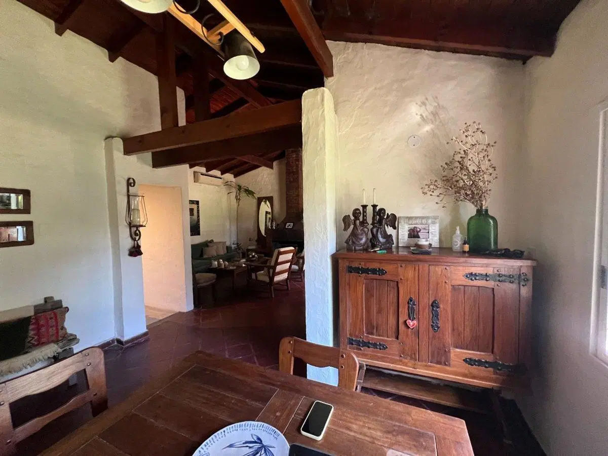 Venta casa 4amb Terreno 3000m2 Exalt. de la Cruz 5