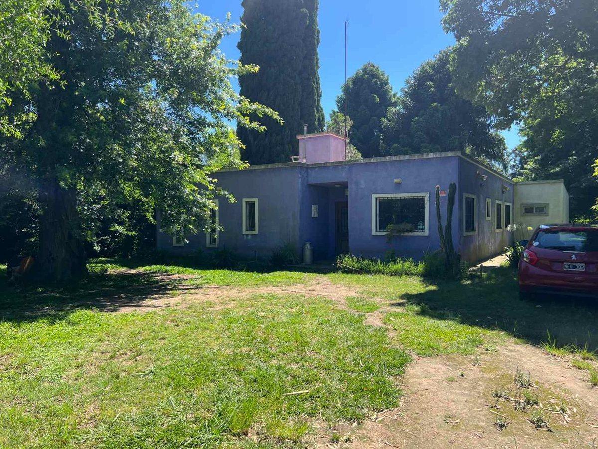 Casa 5 Amb. en Barrio El Cazador Terreno 1749m2