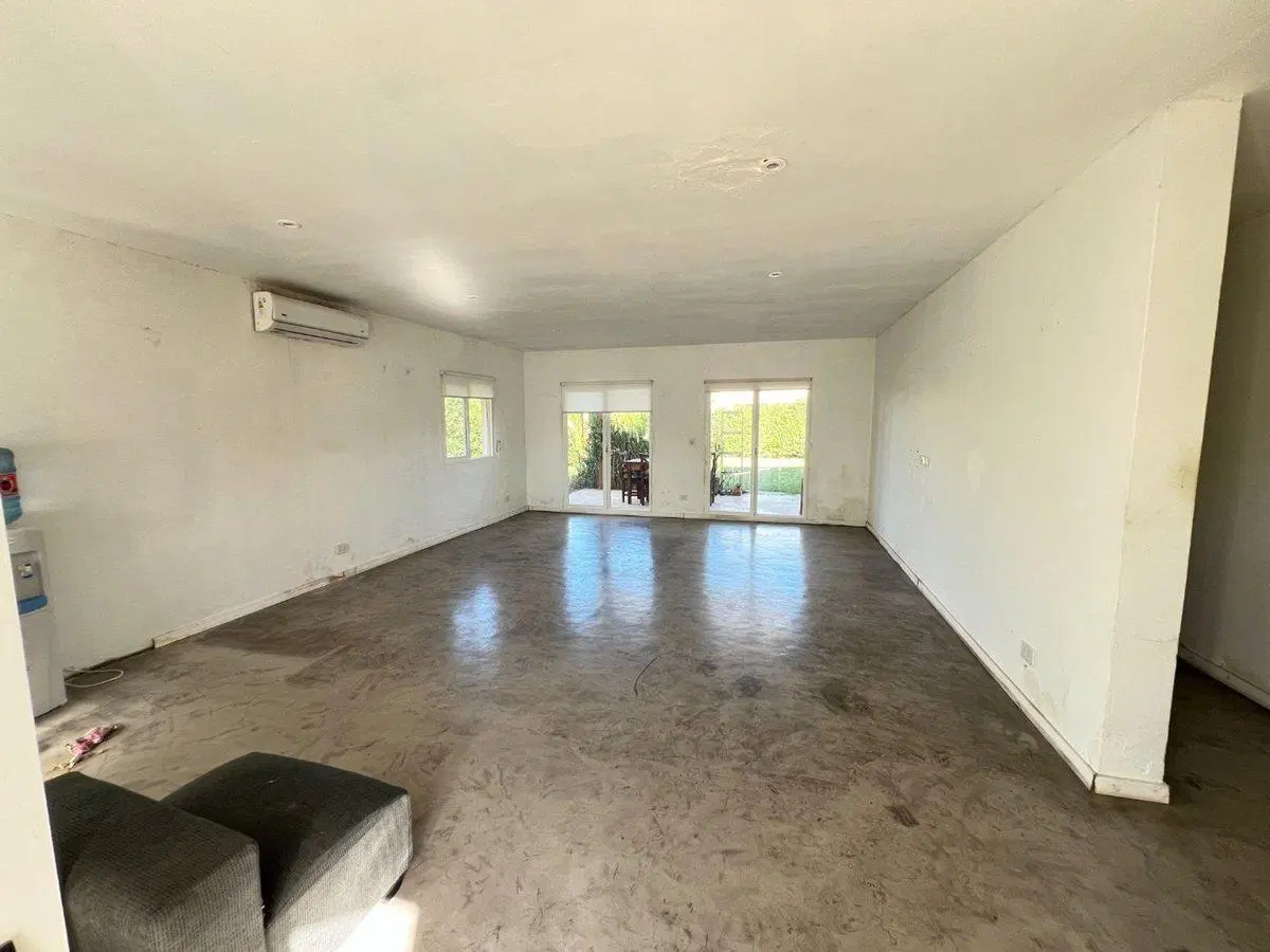 Venta Casa 4 Amb. San Ramon Pilar del Este 2