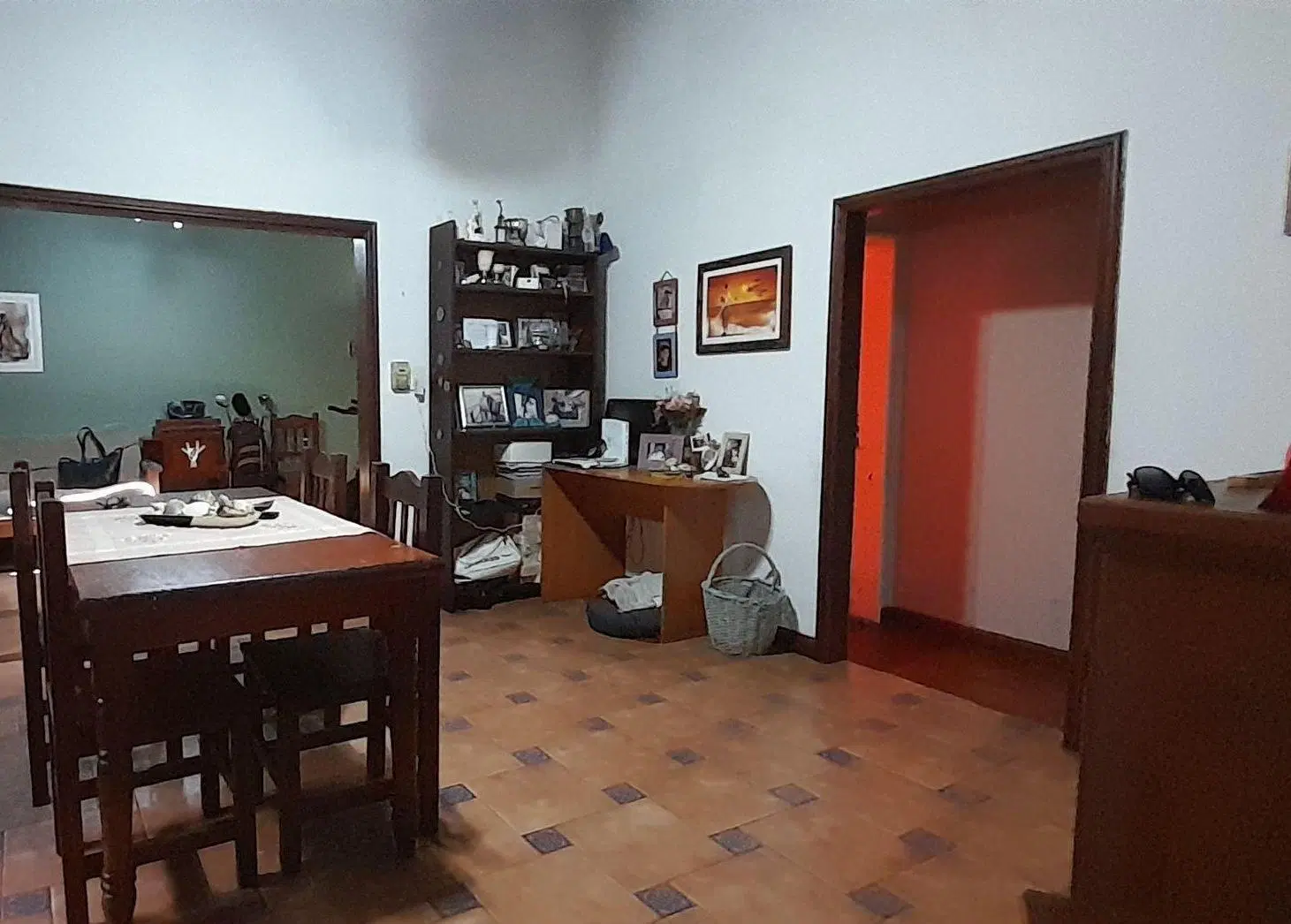 Venta Casa multifamiliar a mts de Ruta 202 5