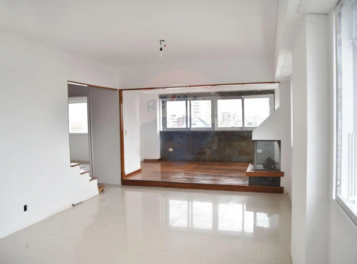 VENTA DEPTO 4 AMB  BELGRANO 2 COCHERA APTO CREDITO 3