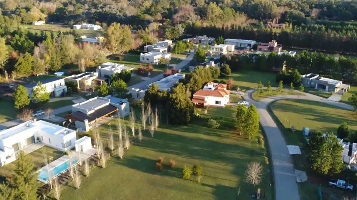 VENTA LOTE EN BARRIO CERRADO EL CARDAL III CAMPANA 2