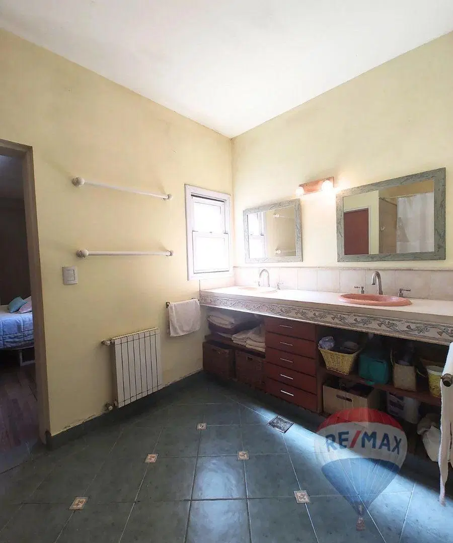 Venta Casa a la laguna Barrio Santa Catalina Tigre 3