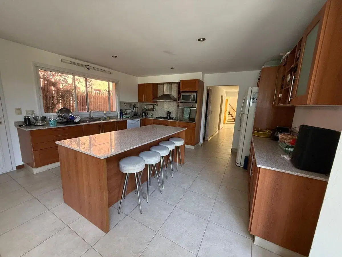 VENTA.CASA A LA LAGUNA. SANTA CATALINA PUERTA 1 5
