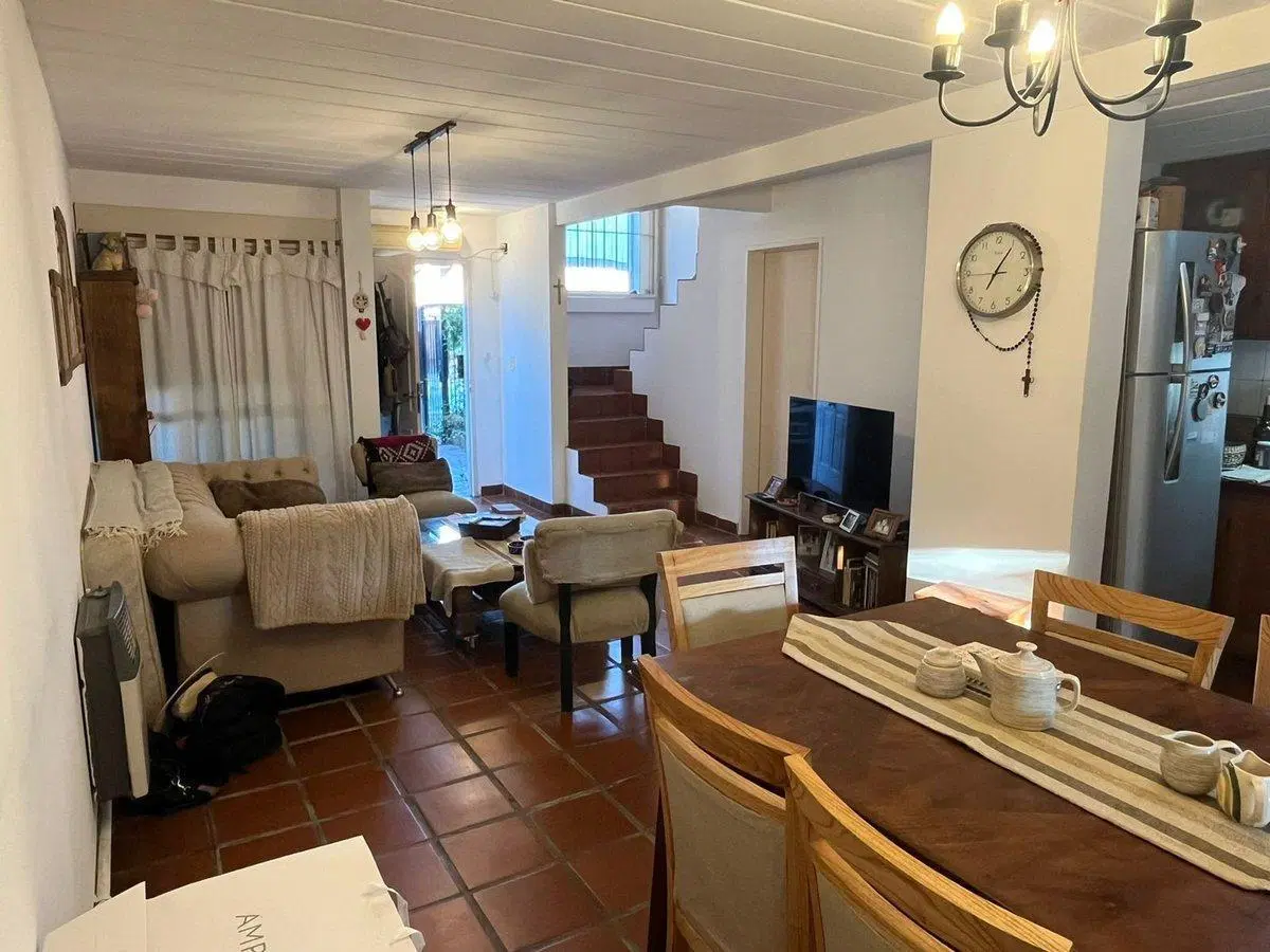 Venta Casa Triplex 4 amb Pilar apto crédito 2