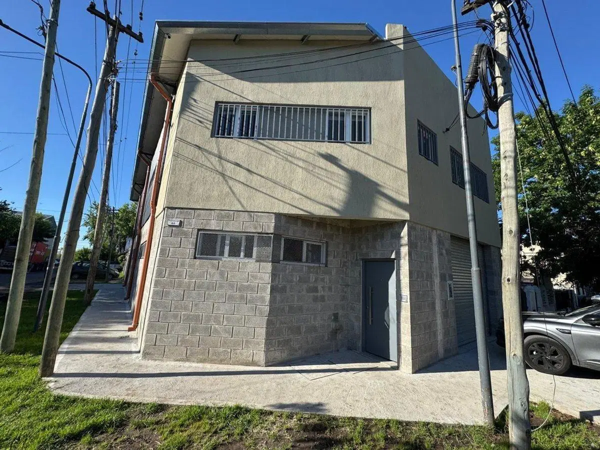 Alquiler Galpón en Tigre a estrenar 3