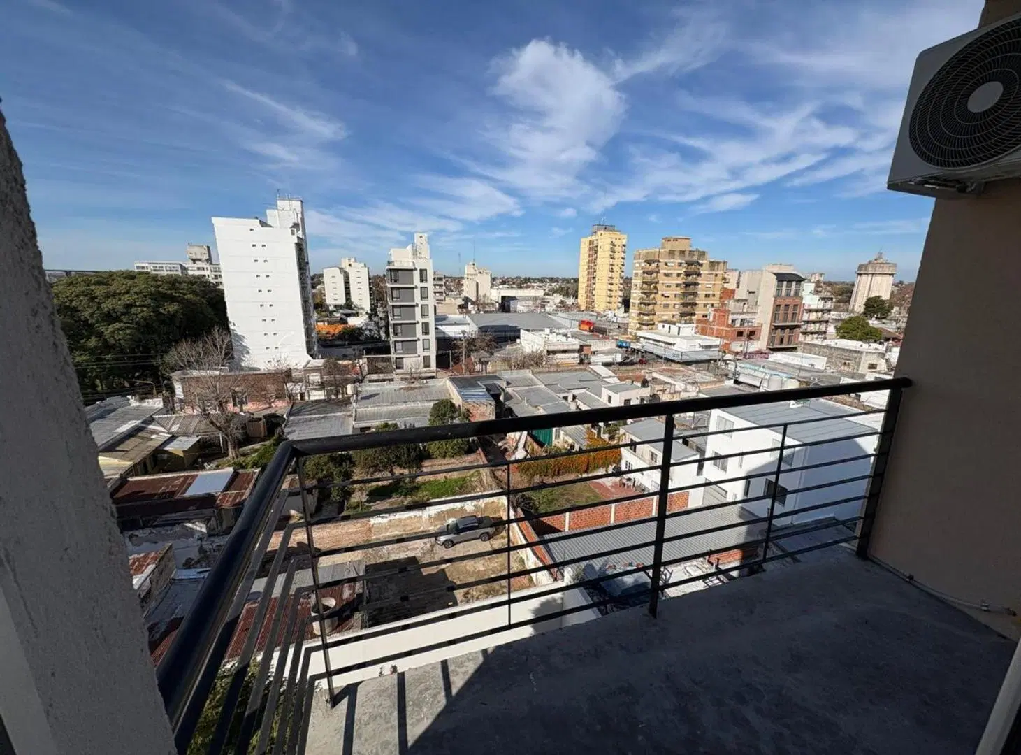 Venta Depto Monoambiente Divisible, Zárate 5