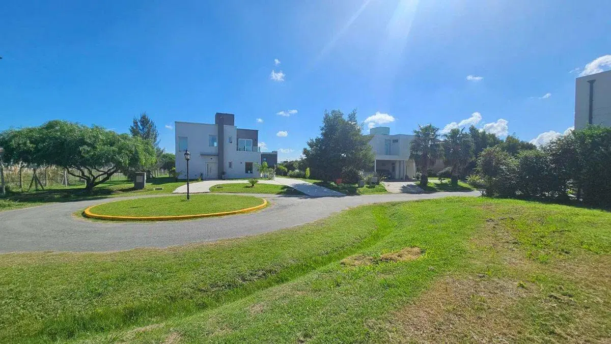 VENTA LOTE TERRENO BARRIO SANTA RITA SAN VICENTE 5