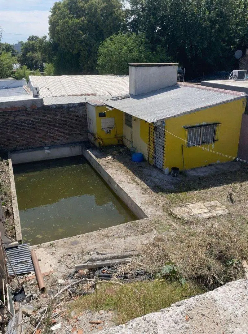 CASA MAS LOCAL COMERCIAL EN VENTA DON TORCUATO 4