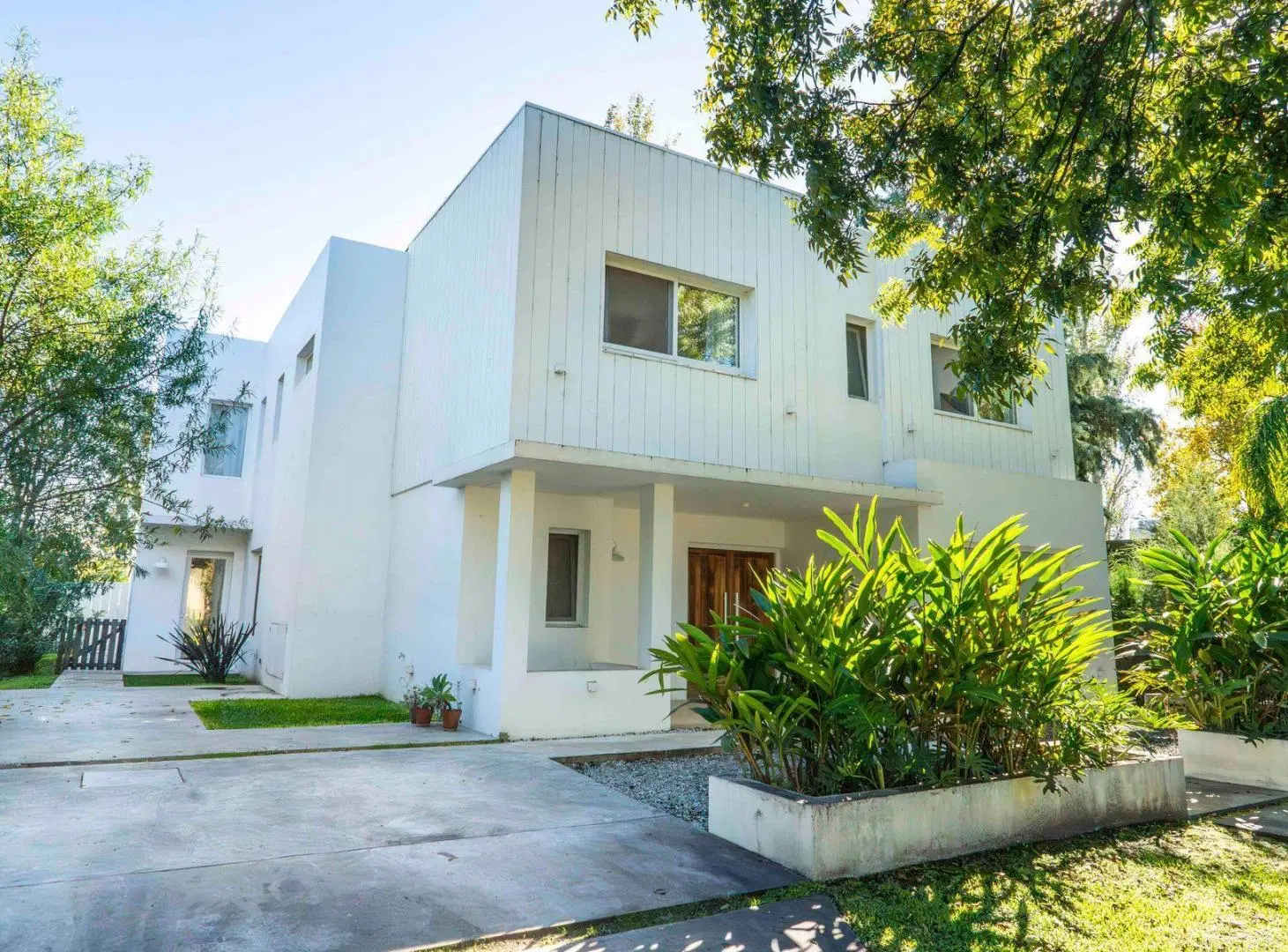 Venta casa 5 amb al Rio Santa Catalina Villanueva 8
