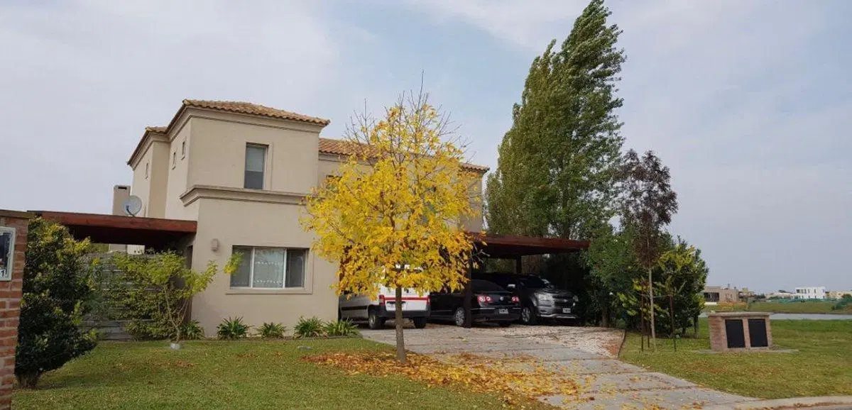 CASA EN VENTA SAN SEBASTIAN 5