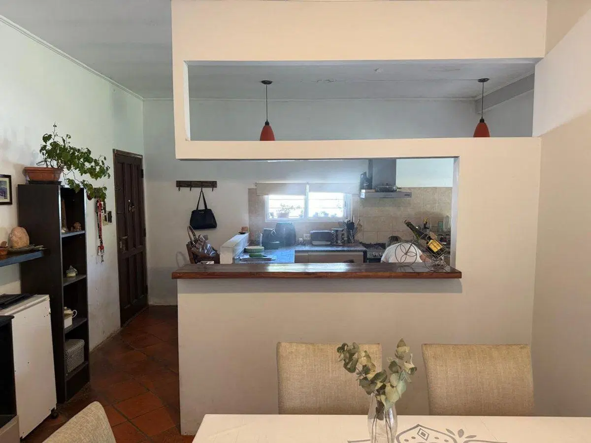 Casa 4 ambientes,Venta,Benavidez centro, Piscina. 5