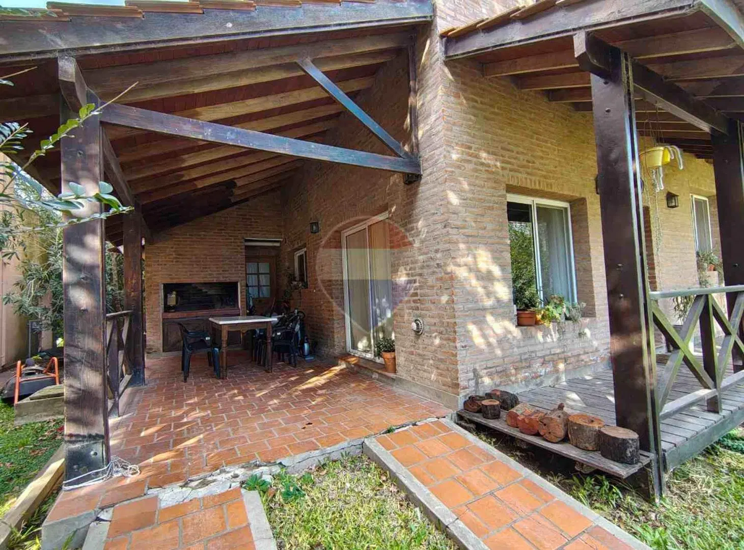 VENTA CASA 3 AMB CON PARQUE - CC EL CASCO, ZÁRATE 8