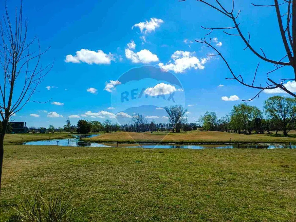 VENTA - LOTE 1250 m² - MEDAL COUNTRY CLUB, PILAR 4