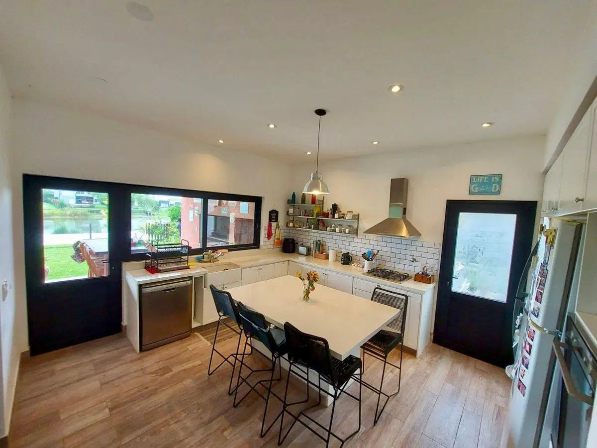 VENTA CASA 7 AMB CANTON NORTE A LA LAGUNA 5