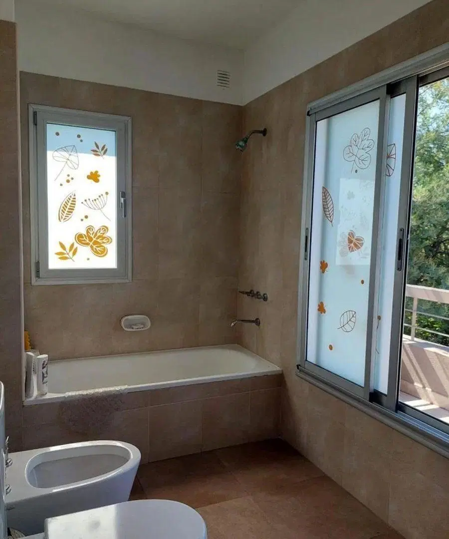 CASA EN ALQUILER ANUAL A LAGUNA VILLANUEVA TIGRE 2
