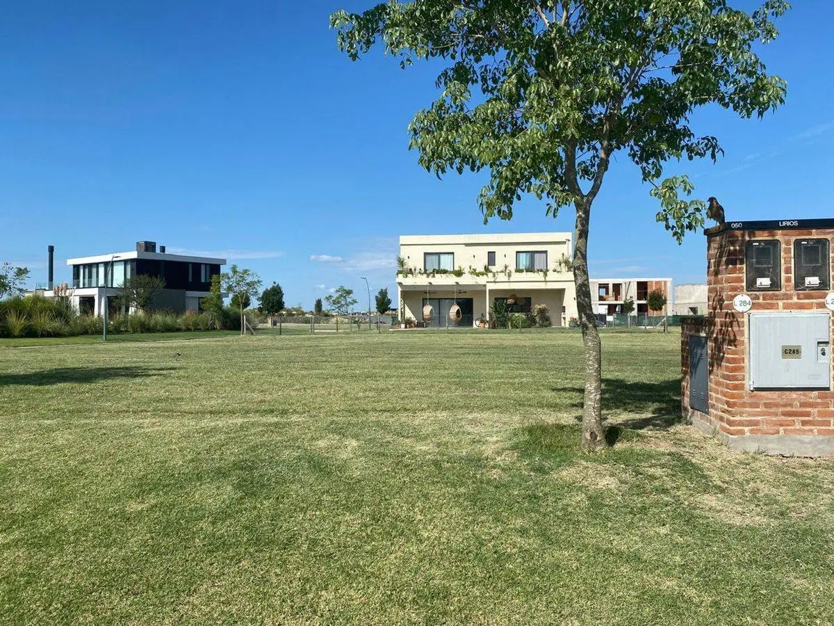 Venta lote Interno en Riberas, Puertos 3