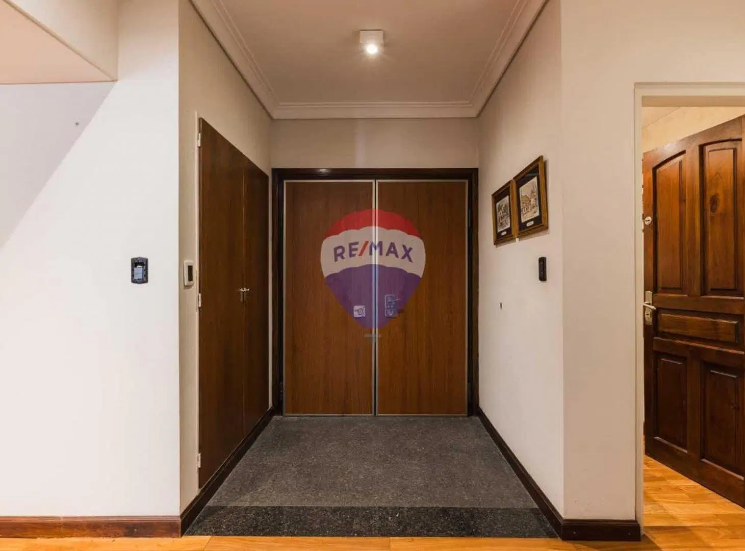 Casa Venta Martínez 315 m2 impecable 8 ambientes 8