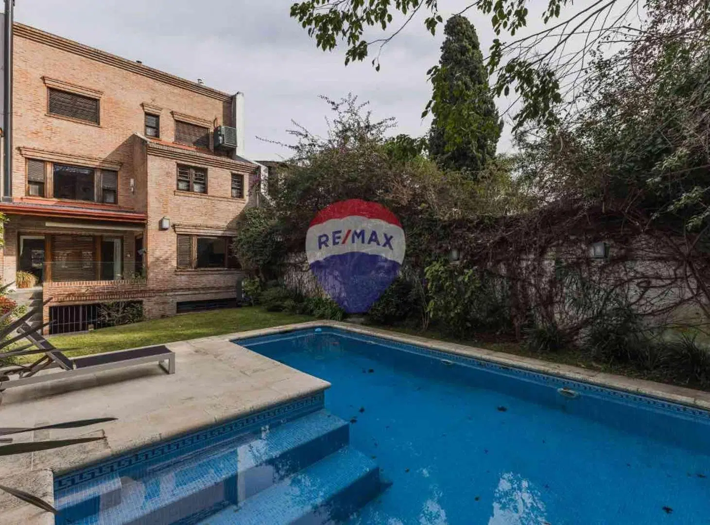 Casa Venta Martínez 315 m2 impecable 8 ambientes 4