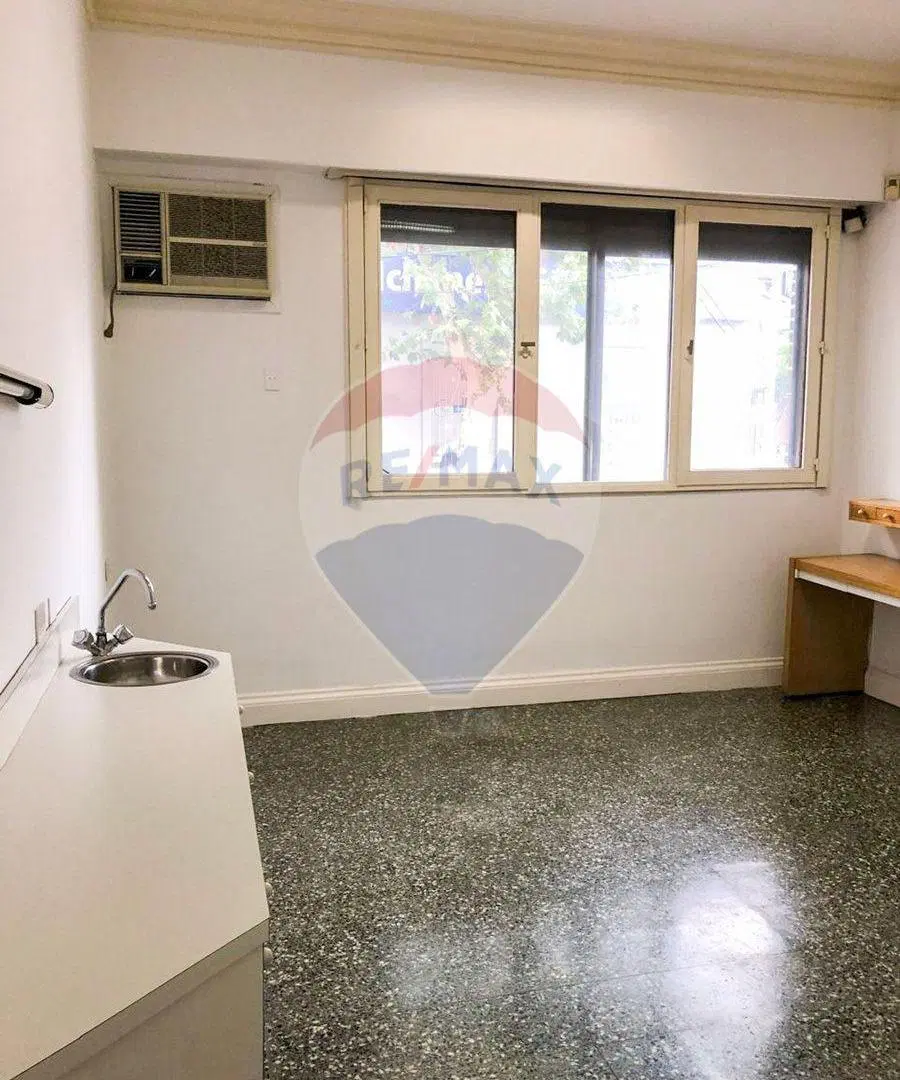 ALQUILER LOCAL COMERCIAL - PILAR CENTRO 7