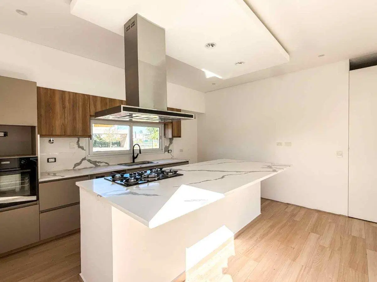 Casa 5 ambientes en venta en Santa Ana Villanueva 5