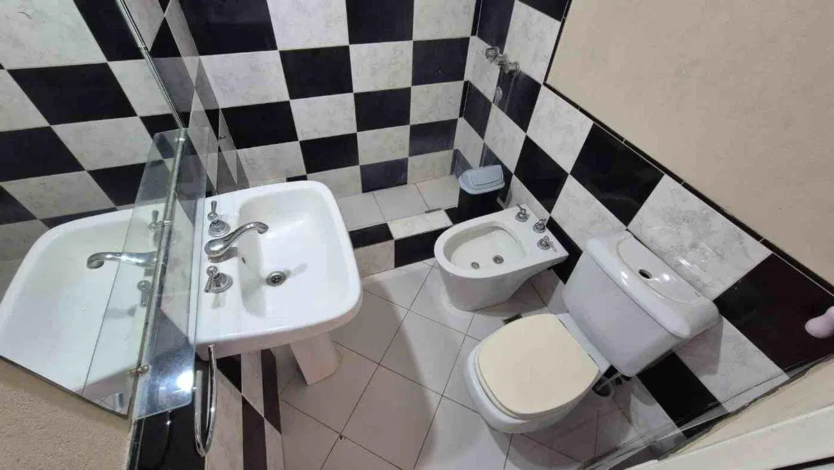 VENTA DE CASA EN PILAR 2