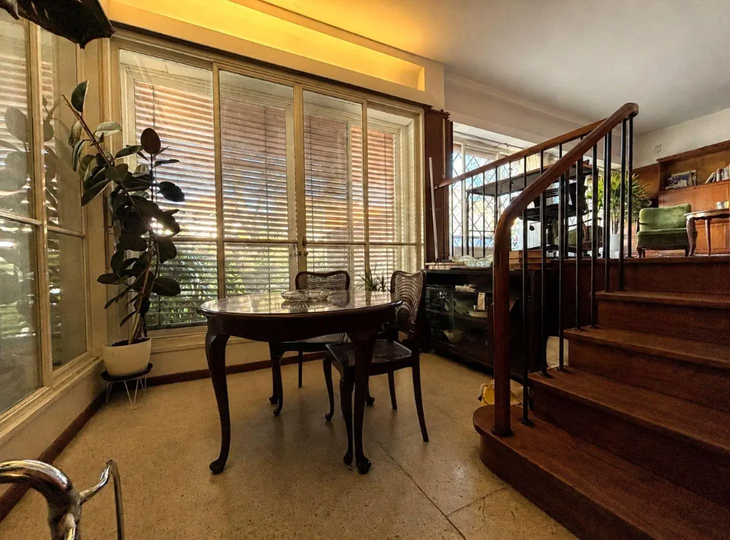 VENTA CASA 6 AMBIENTES VICENTE LOPEZ CON PARQUE 3