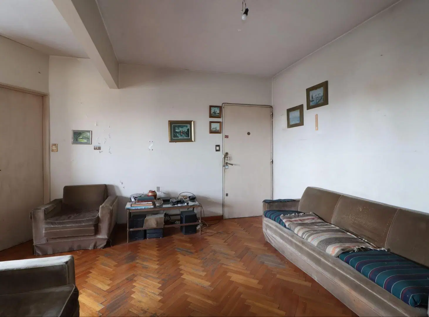 Venta de dpto 4 amb. excelente zona Florida Mitre. 8