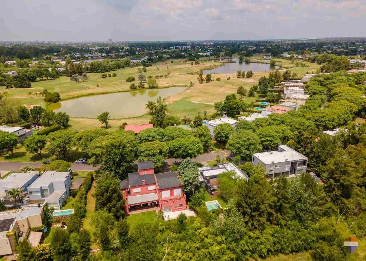 OPORTUNIDAD/VENTA CASA 5 AMB SAN ISIDRO LABRADOR 2