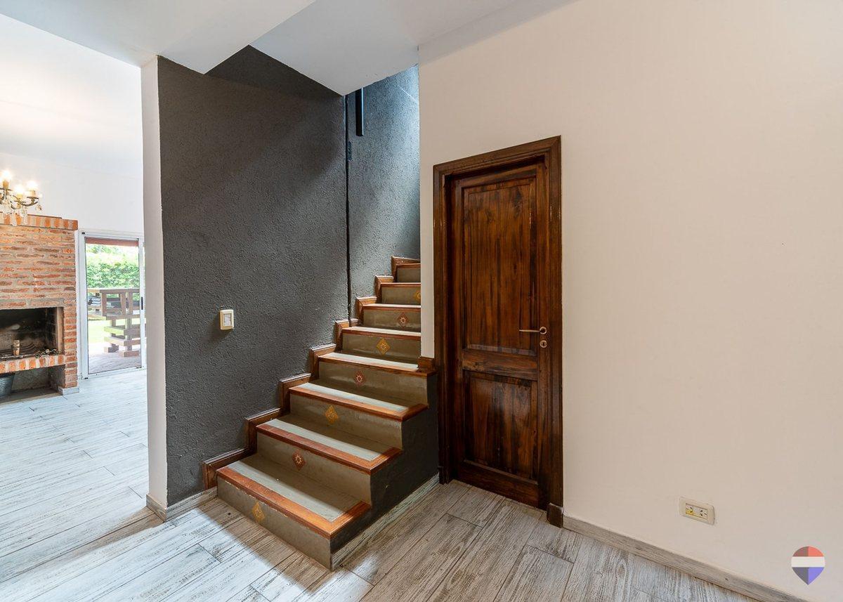 Foto de OPORTUNIDAD/VENTA CASA 5 AMB SAN ISIDRO LABRADOR, imagen 4